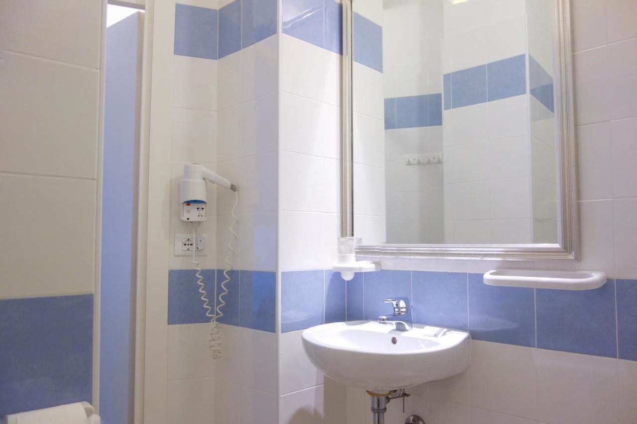 Hotel German'S Gatteo Екстериор снимка